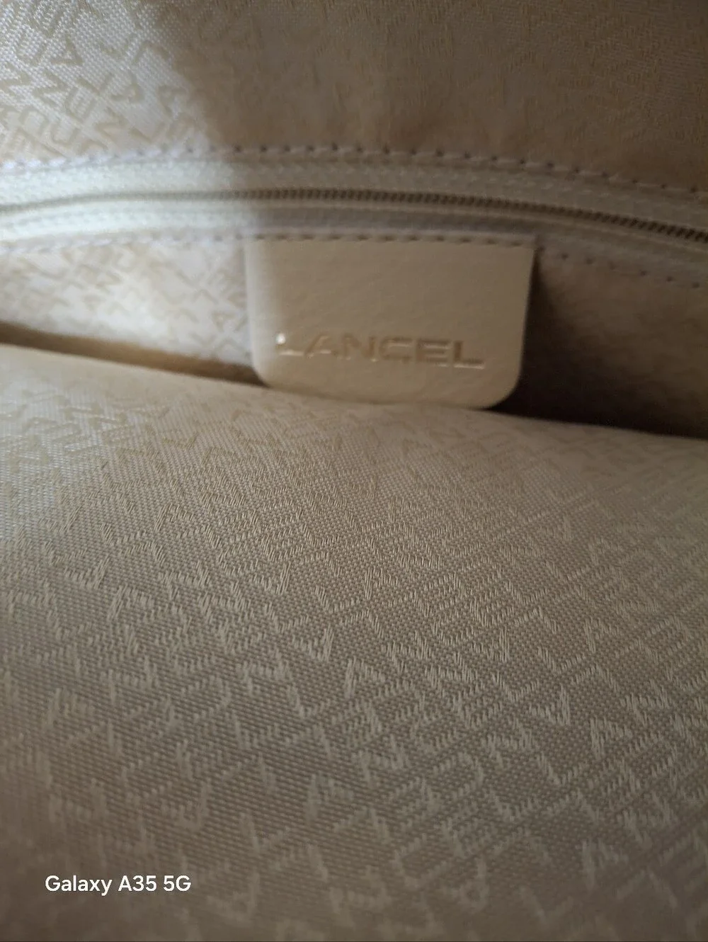 Lancel Cream pebbled leather tote bag Vintage Luxury